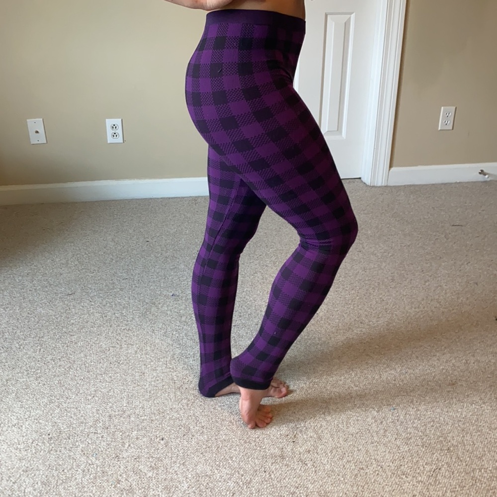Purple and black checkered leggings